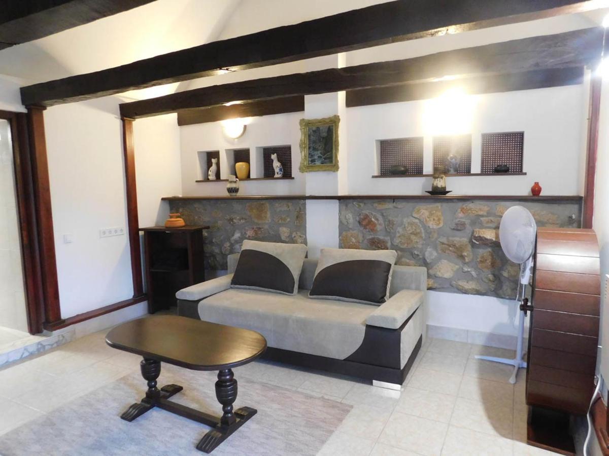 Joe Bacsi Rezidenciaja Appartement Kisharsány Buitenkant foto